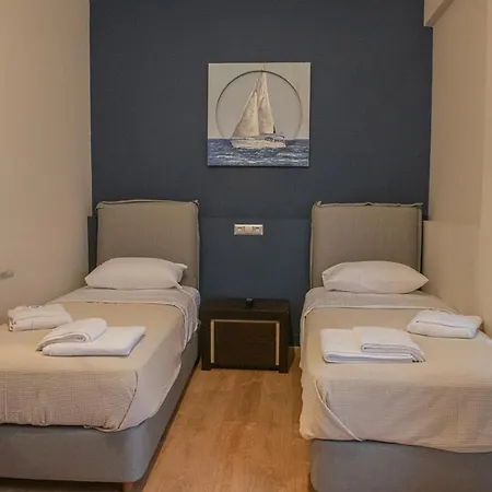 Urban Oasis, Stylish Short Stay Apartment In Piraeus Center Exterior photo