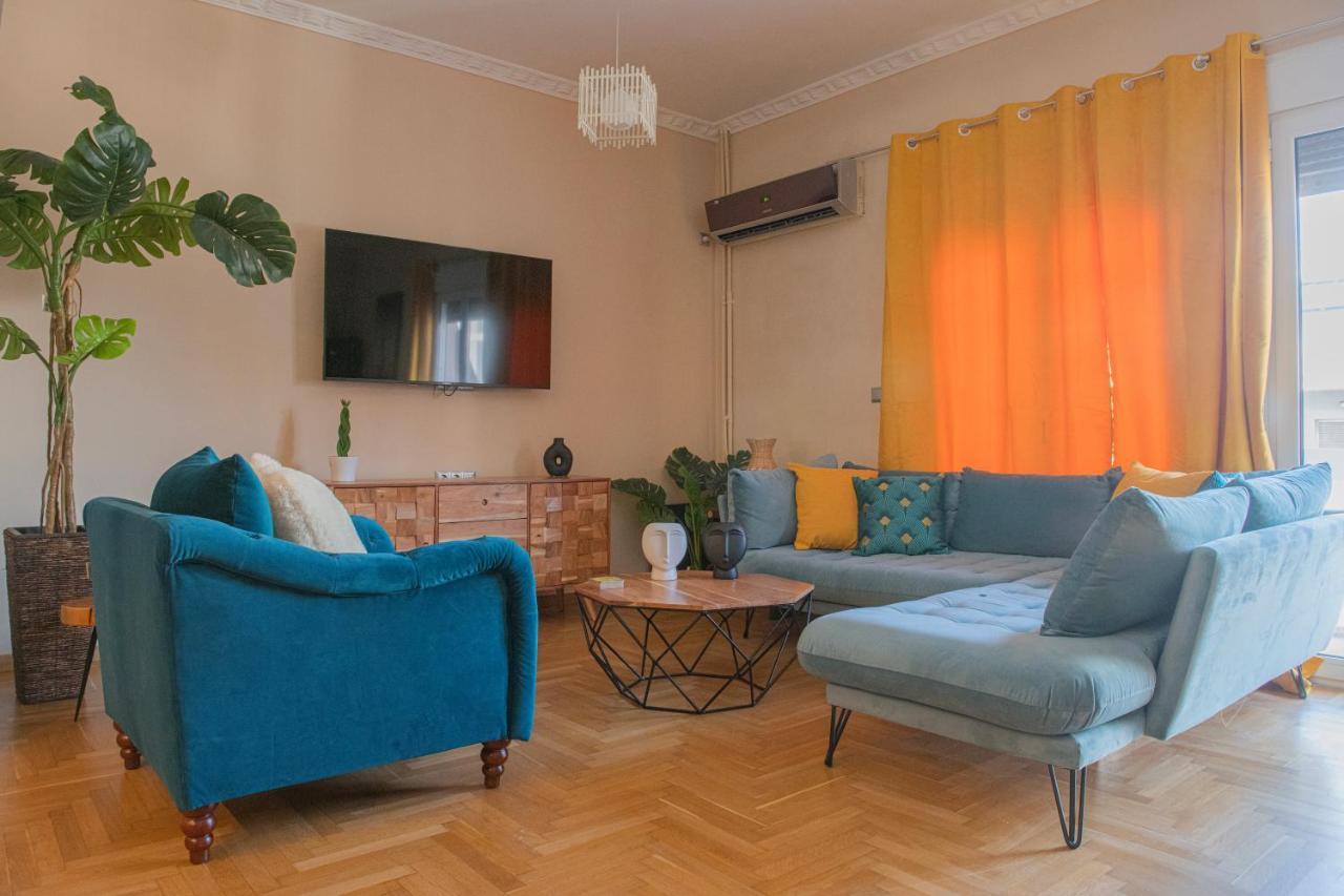Apartment Urban Oasis, Stylish Short In Center Piraeus